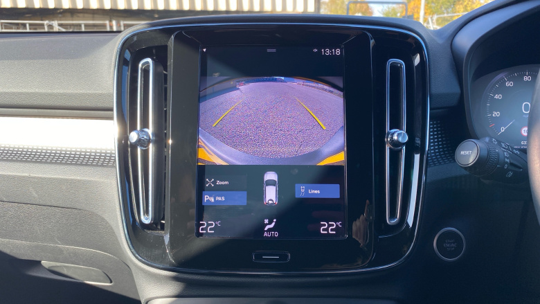 Volvo Xc40 1.5 T3 [163] R DESIGN 5dr Geartronic Petrol Estate